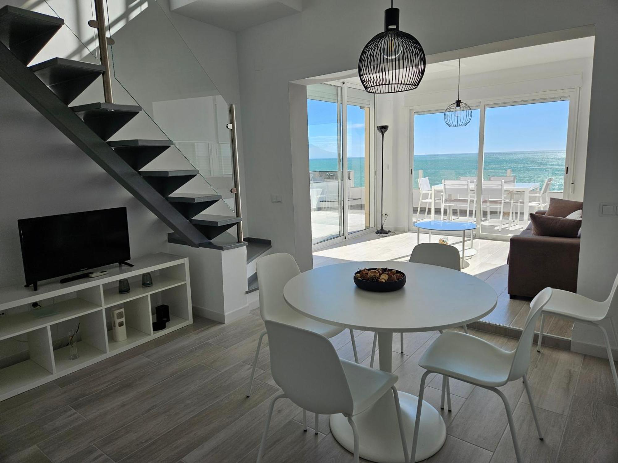 Fantastico Duplex Con Vistas Impresionantes Al Mar Apartment เพนิสโคลา ภายนอก รูปภาพ