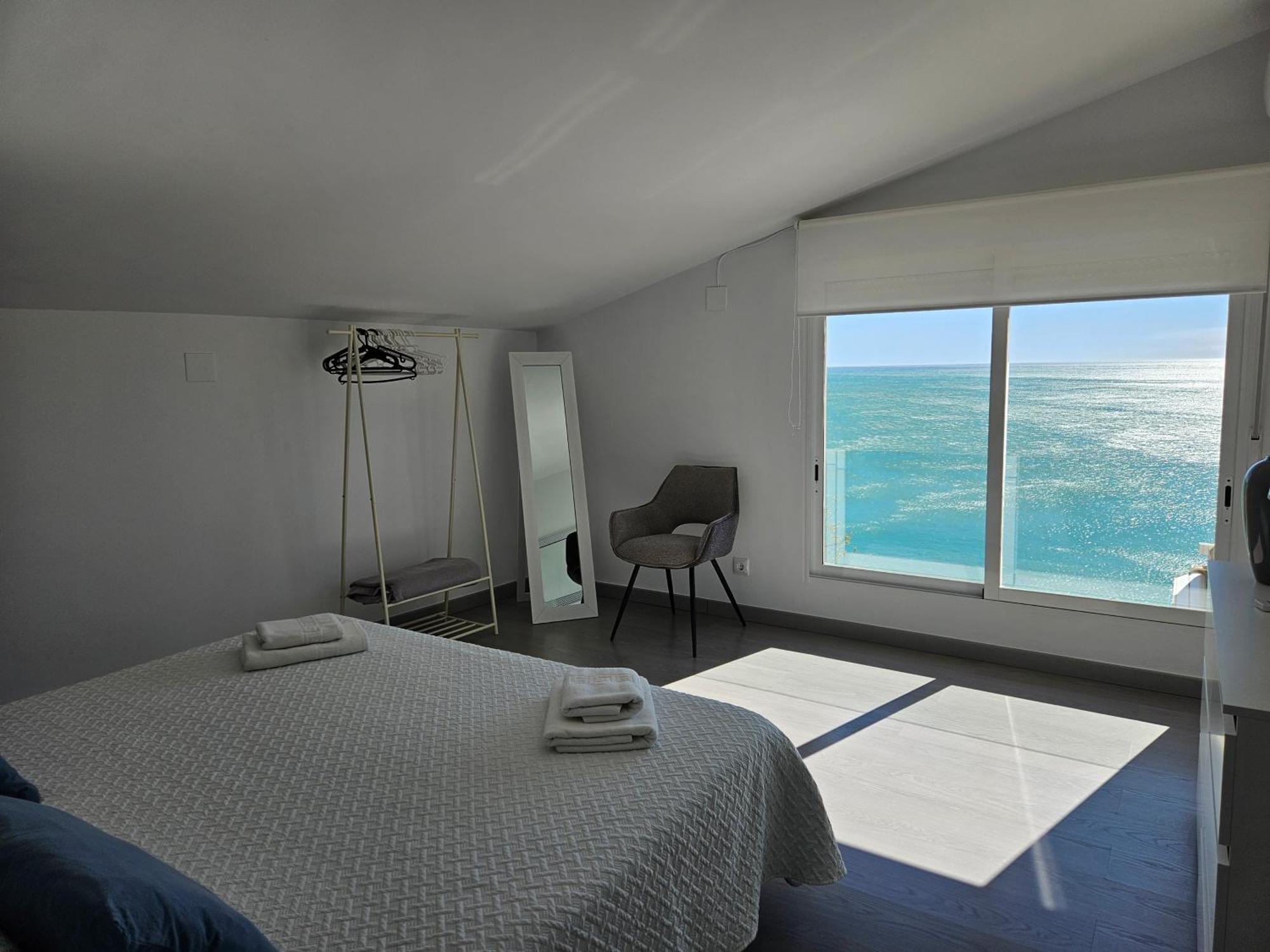 Fantastico Duplex Con Vistas Impresionantes Al Mar Apartment เพนิสโคลา ภายนอก รูปภาพ